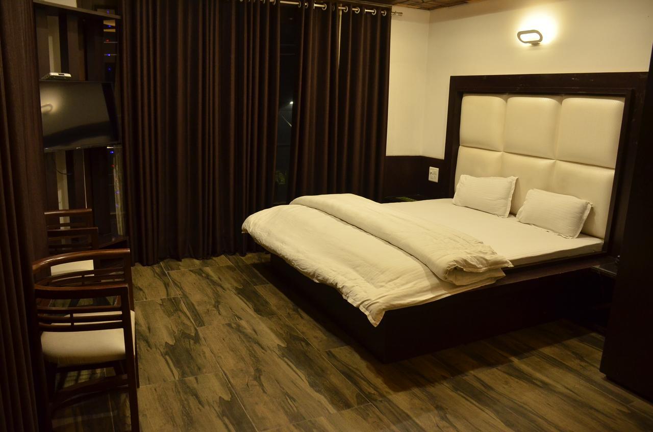 Hotel Bellevue inn Gangānagar Exterior foto